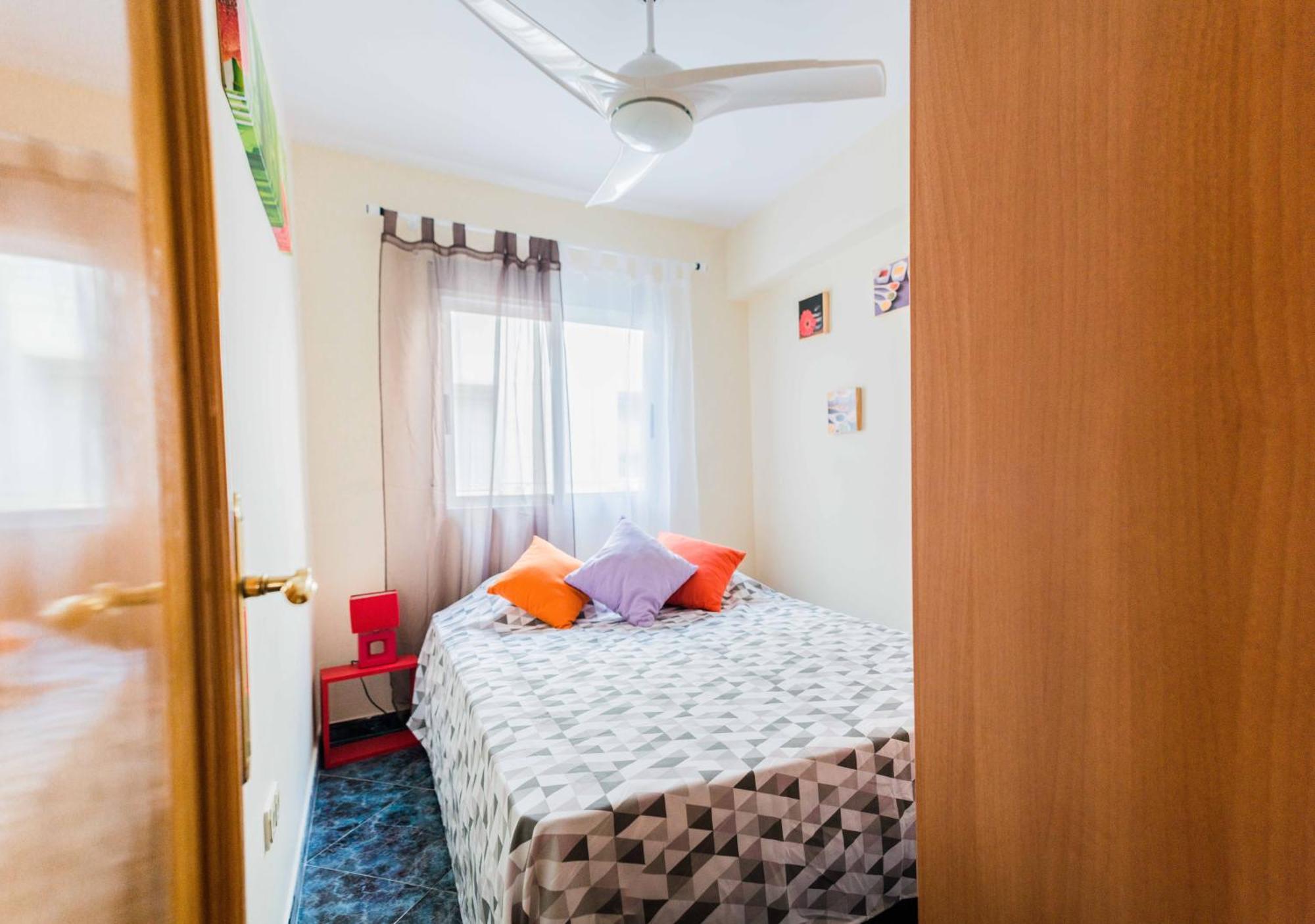 Very Best Flat Ust 800M Postiguet-Beach อาลิกันเต ภายนอก รูปภาพ